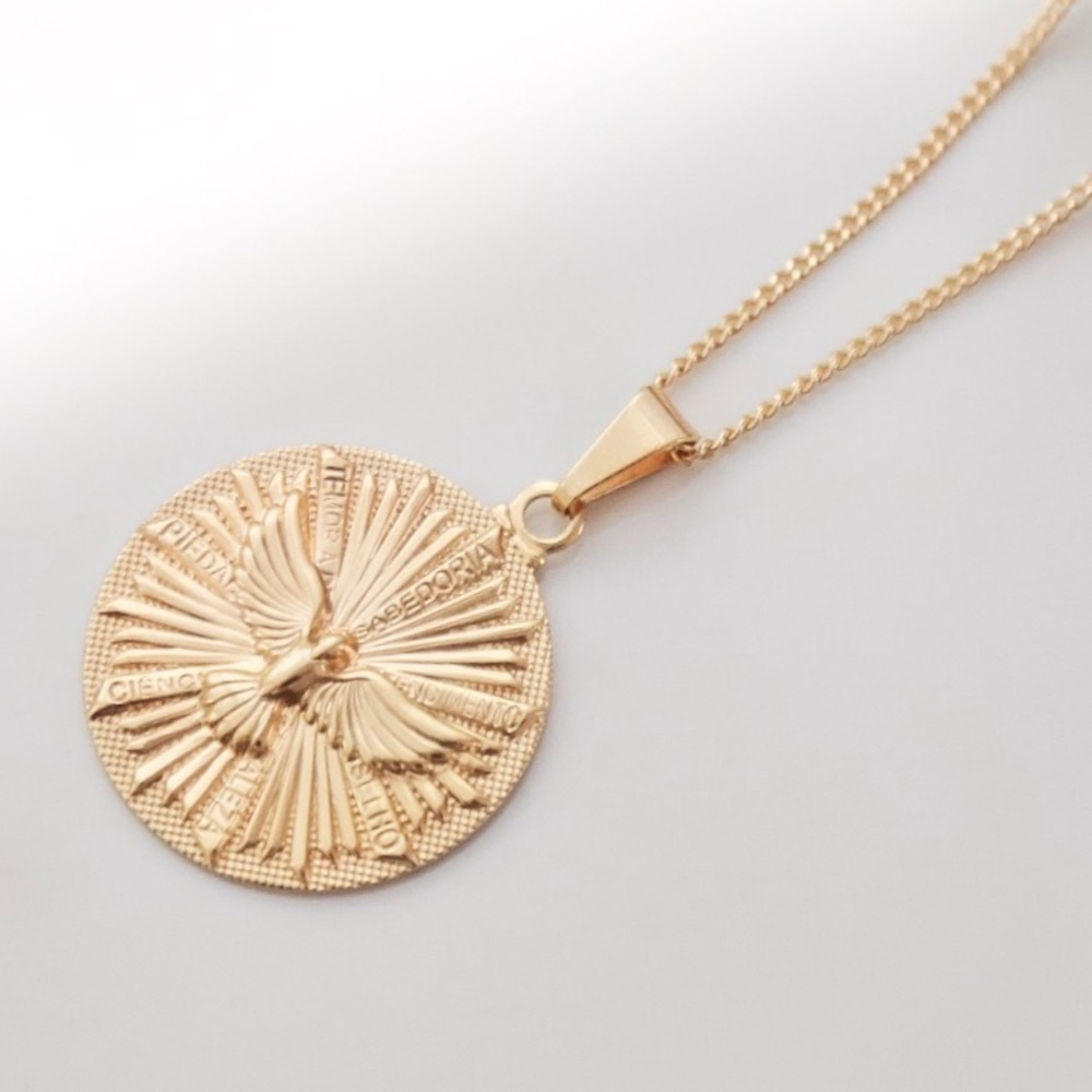 Dove Spirit Necklace | 18k Gold Filled - Picture 4 of 8